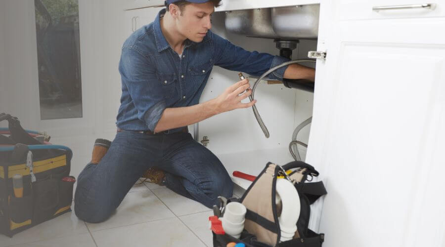 Professional sink repair in La Joya, NM